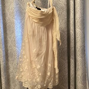 BCBG MaxAzria NWT chiffon party dress one shoulder cream color silk blend size 6